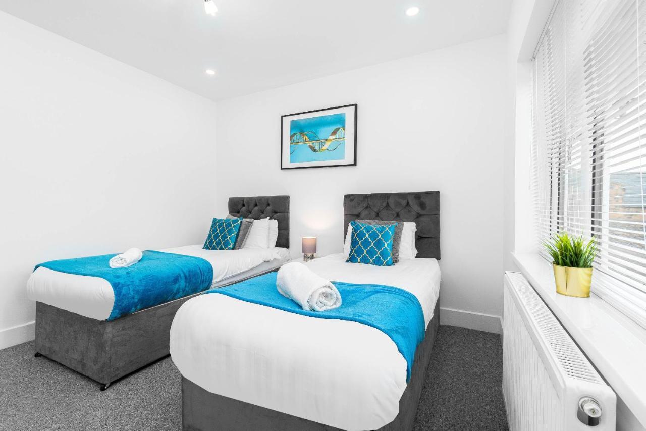 5 Bedroom House - 10 Guests - Multiple Off Street Parking - Garden - Smart Tv - Wifi - Contractors - Families - Groups Birmingam Exterior foto